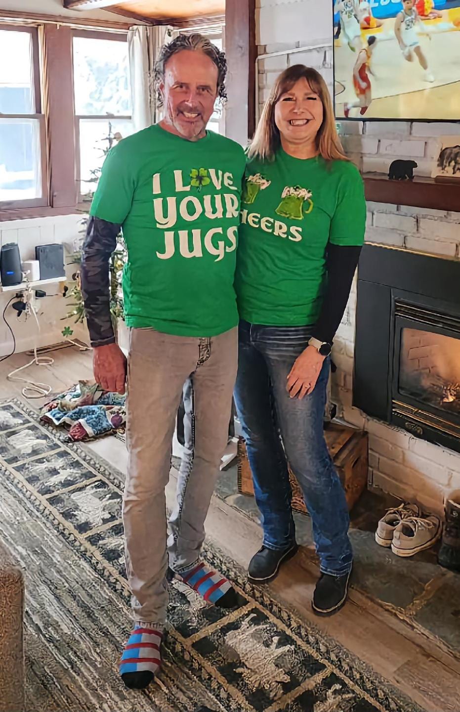 I Love Your Jugs &amp; Cheers - St Patrick's Day Couples Drinking Shirts